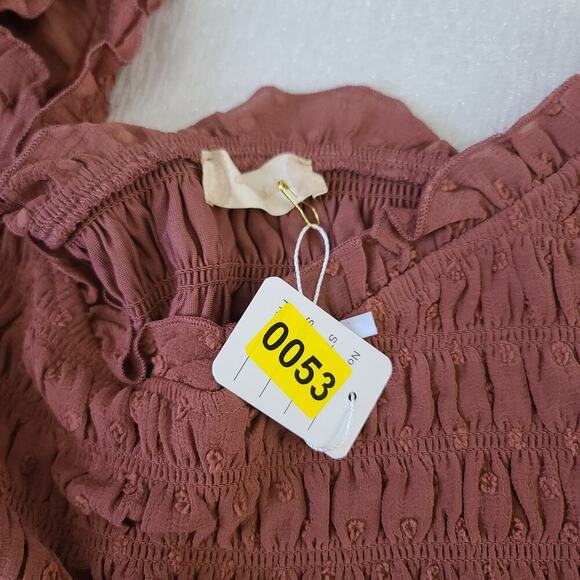 Altar'd State women's long sleeve swiss dot smocked bodice top mauve Milkmaid - Picture 11 of 11